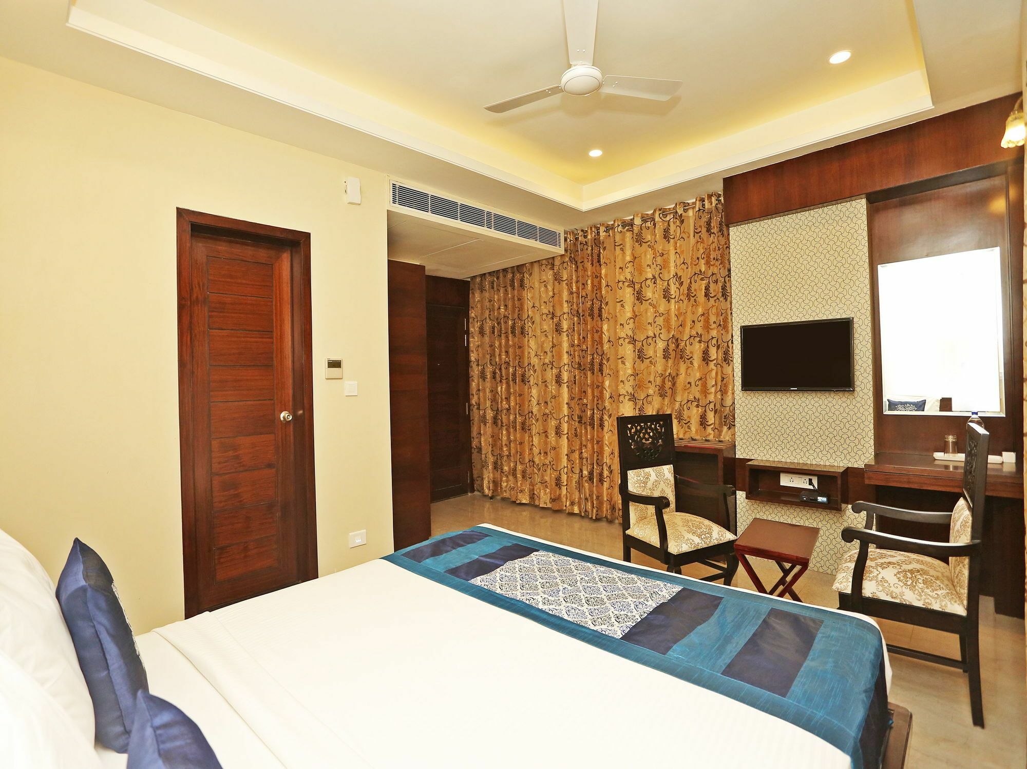 Oyo 9753 Hotel Cheelgadi Jaipur Eksteriør billede